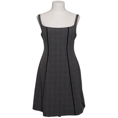 Klänning (Grå, Svart, Vit) från Urban Outfitters Elastan, Polyamid, Polyester, Viskos