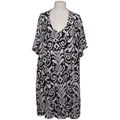 Dress (Black, White) from Yesta Elastane, Viscose