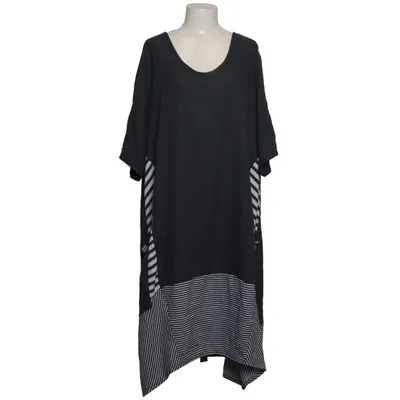 Klänning (Grå, Vit) från Kekoo Design Polyester, Viskos
