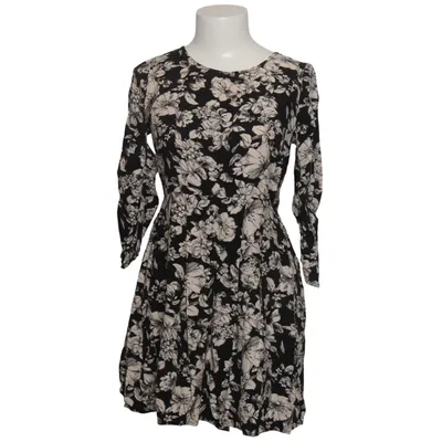 Kjole (Sort, Hvid) fra Dotti Viscose