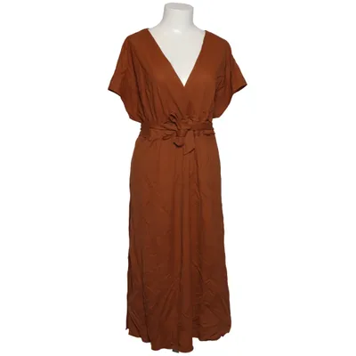 Wrap dress (Brown) from Violeta