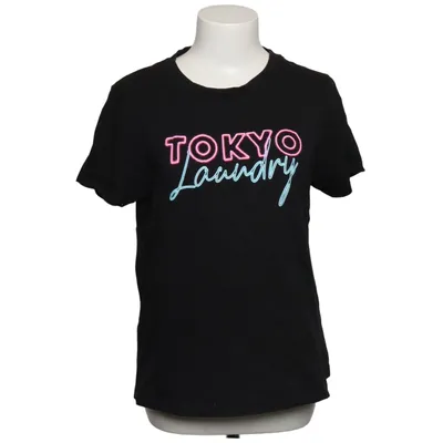 T-shirt (Svart) från Tokyo Laundry