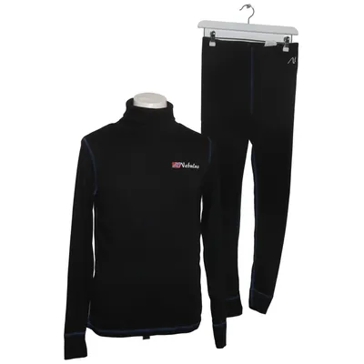 Underställ (Svart) från Nebulus Polyester