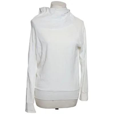 Hoodie (White) from Madonna