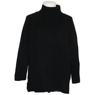 Pull-over (Noir, Gris) de S. Marlon Laine
