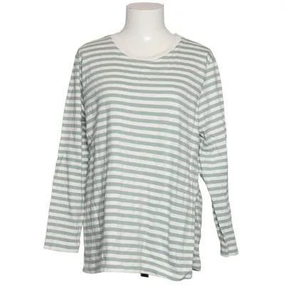 Nursing sweater (Green, White) from H&M Mama Cotton