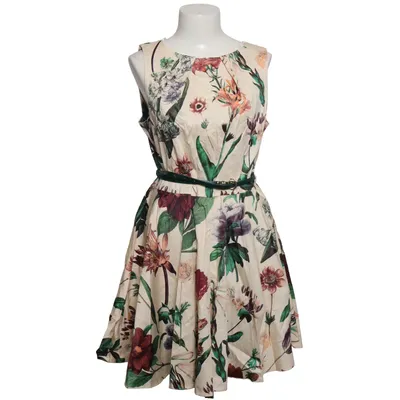 Klänning (Beige, Flerfärgad) från Closet London Bomull, Elastan