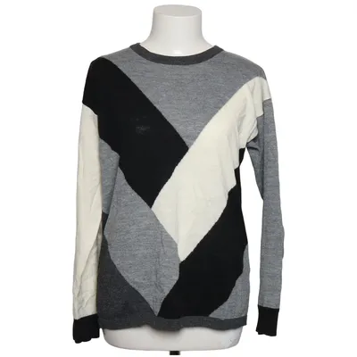 Sweater (Gray, Black, White) from Jeane Blush Acrylic