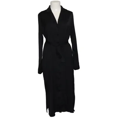 Robe chemise (Noir) de Ichi