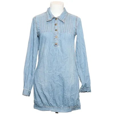 Robe en jean (Bleu) de Yes Yes