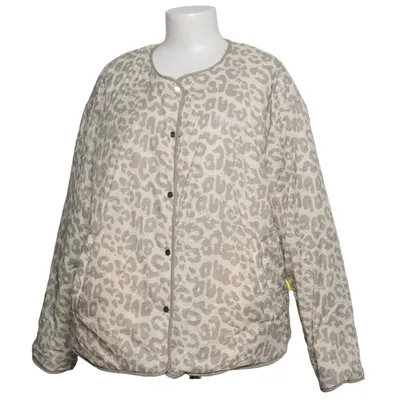 Lättviktsjacka (Beige, Grå) från Vivi Mari Polyamid