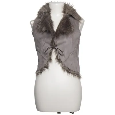 Outer vest (Gray) from Review Acrylic, Polyester
