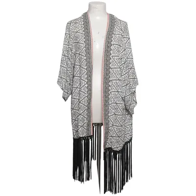 Kaftan (White, Black, Pink) from Bershka_BSKGIRL