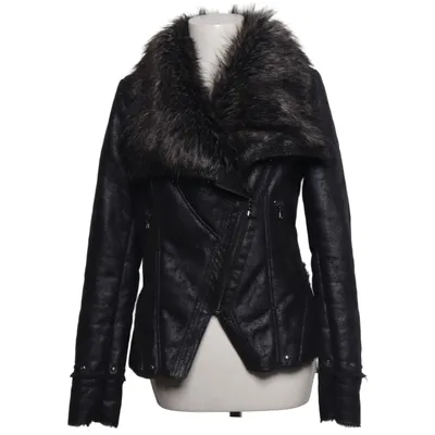 Shearlingjacka (W43L61W4L60N) från Guess Polyester