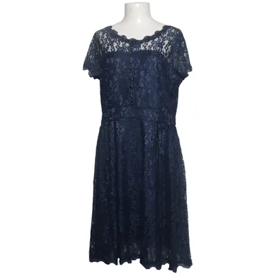 Robe (Bleu) de Lining