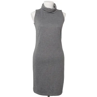 Turtleneck kjole (Grå, Sort) fra Busem Polyester, Viscose