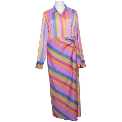 Slå-om-kjole (Lilla, Blå, Gul) fra YAS Genanvendt polyester
