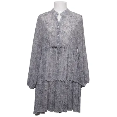 Robe (Blanc, Noir) de Retro & Icone Polyester