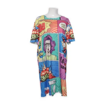 T-shirt (Flerfärgad) från Shein Curve Polyester