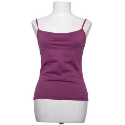 Linne (Lila) från Episode