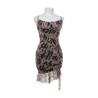 Jurk (Beige, Zwart) van PrettyLittleThing Elastaan, Polyester