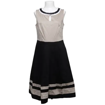 Kjole (Beige, Sort, Hvid) fra Votre Mode
