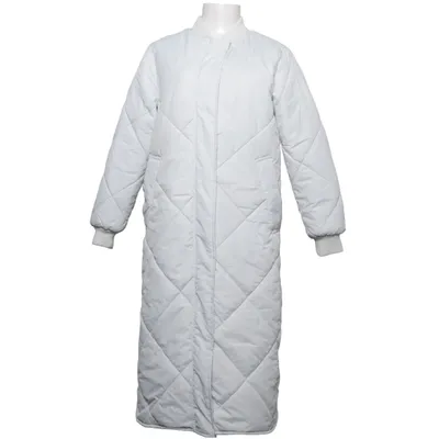 Winter coat (White) from Weekend Vibes Polyester