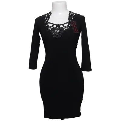 Kleid (Schwarz) von Young Blood Elasthan, Polyester