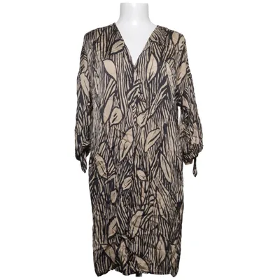 Kleid (Beige, Schwarz) von Jórli Viskose