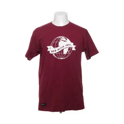 T-shirt (Röd) från New Black Bomull