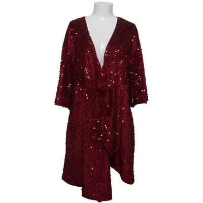 Cocktailklänning (Röd) från Boohoo Polyester