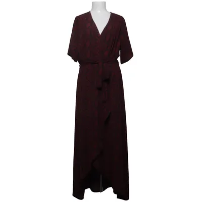 Wrap dress (Red, Black) from New Look Curves