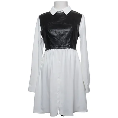 Robe (Blanc, Noir) de Naanaa Élasthane, Polyester