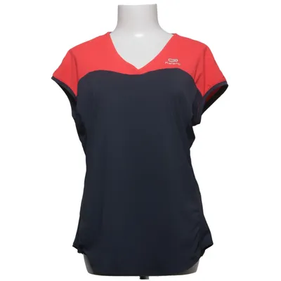 Sports top (Red, Gray) from Oxylane