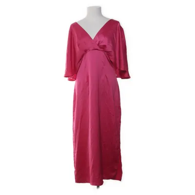 Långklänning (VIMOMA V-NECK L/S MIDI DRESS/DC/SU) från VILA Clothes Återvunnen polyester