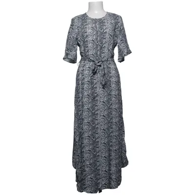 Wrap dress (Samantha Kjole) from Blu Viscose