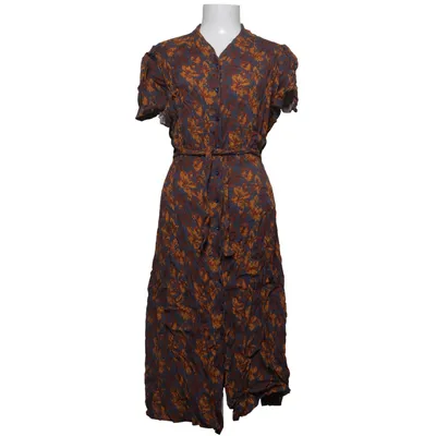 Skjortklänning (The splendid shirt dress) från Emmy Viskos