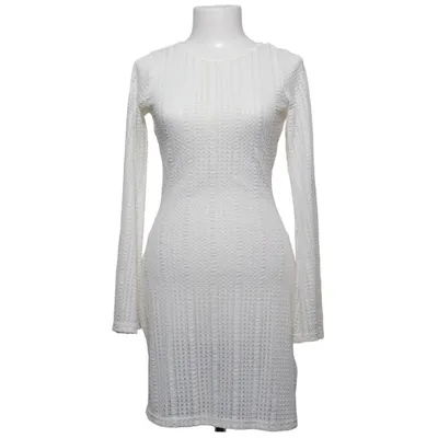 Robe (Blanc) de Brave Soul Polyester