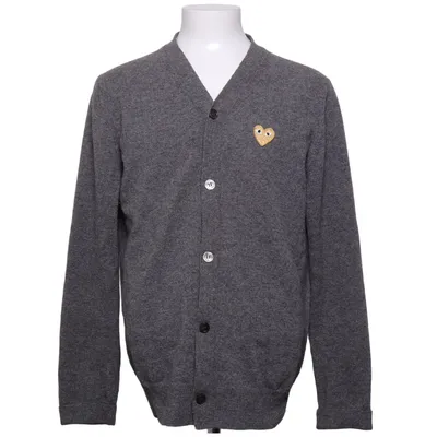 Kofta (Grå) från Comme des Garçons PLAY Ull