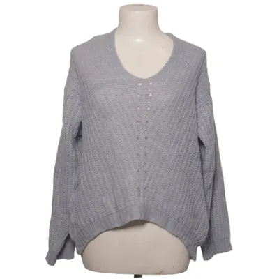 Sweater (Gray) from Heart Kiss