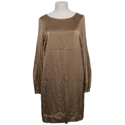 Klänning (Beige) från La Dress by Simone Elastan, Silke