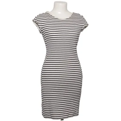 Robe (Noir, Blanc) de Cinque