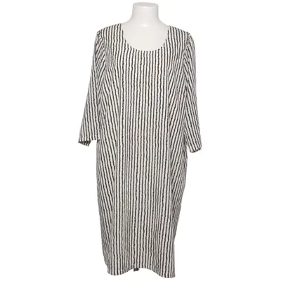 Klänning (Svart, Vit) från Junarose Polyester