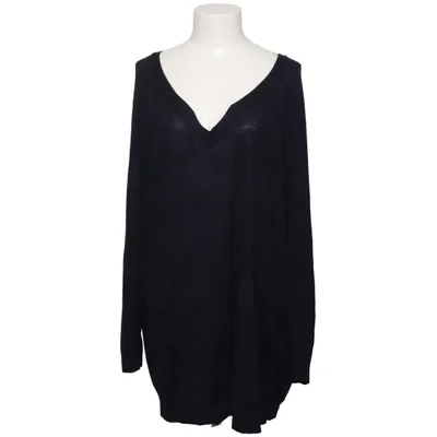 Sweater (Black) from Evergreen Viscose