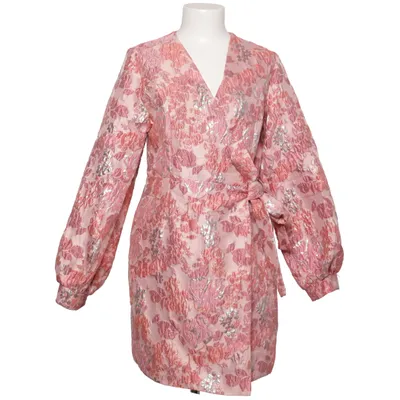 Slå-om-kjole (Pink, Flerfarvet) fra IVIVI Polyamid, Polyester