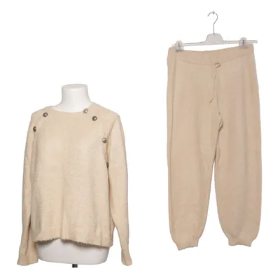 Mjukisset (Beige) från Trendyol Akryl, Polyester