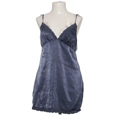 Déshabillé (Bleu) de Pacific Republic Pull & Bear Polyester