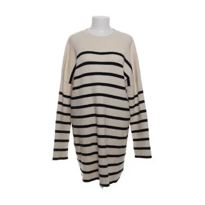 Tröja (Vit, Svart) från Bershka