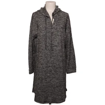 Kapuzenkleid (Grau) von Cable & Gauge Elasthan, Polyester, Viskose