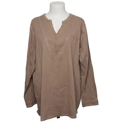 Henley shirt (Beige) from THEA 42 plus Cotton